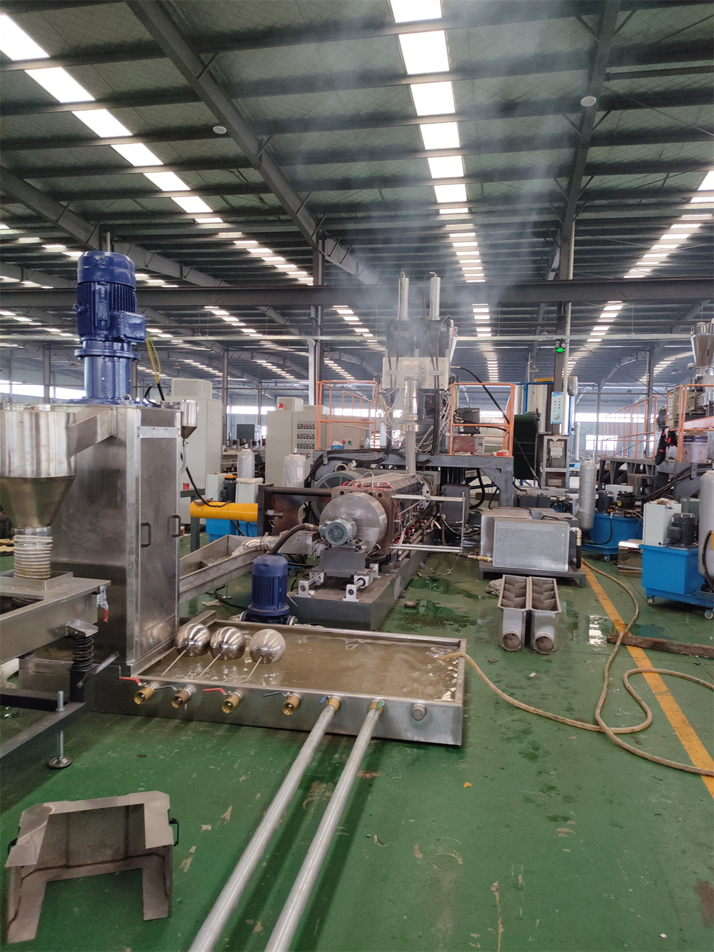 雙螺桿水環(huán)造粒機(jī)_雙螺桿水環(huán)造粒機(jī)_玖德隆